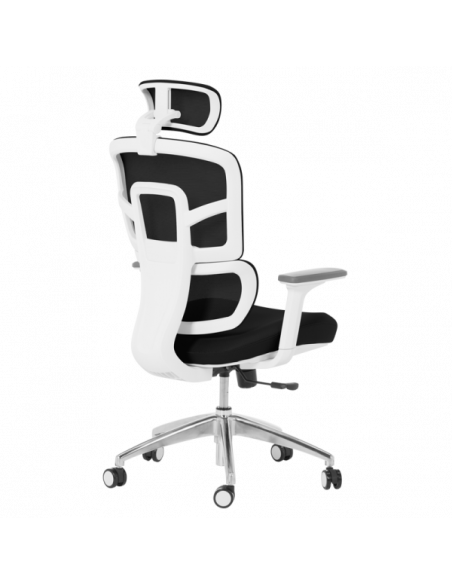 Ергономичен стол Carmen 7579 - черен